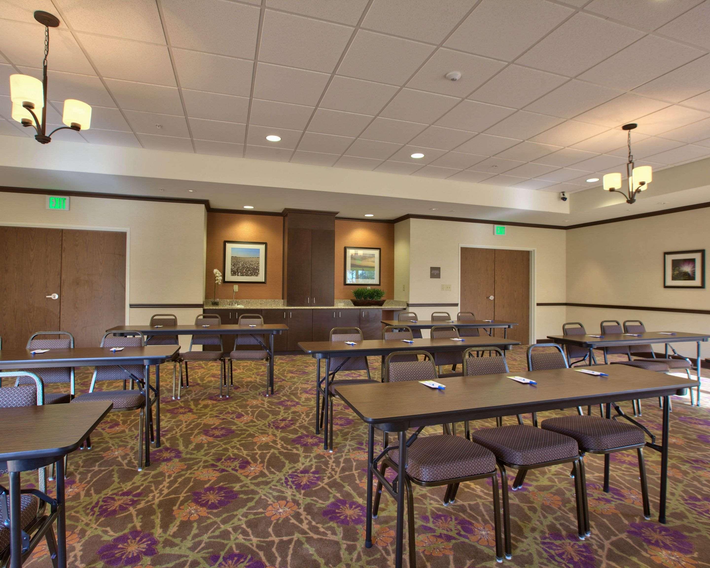 Comfort Inn & Suites Dothan East Bagian luar foto