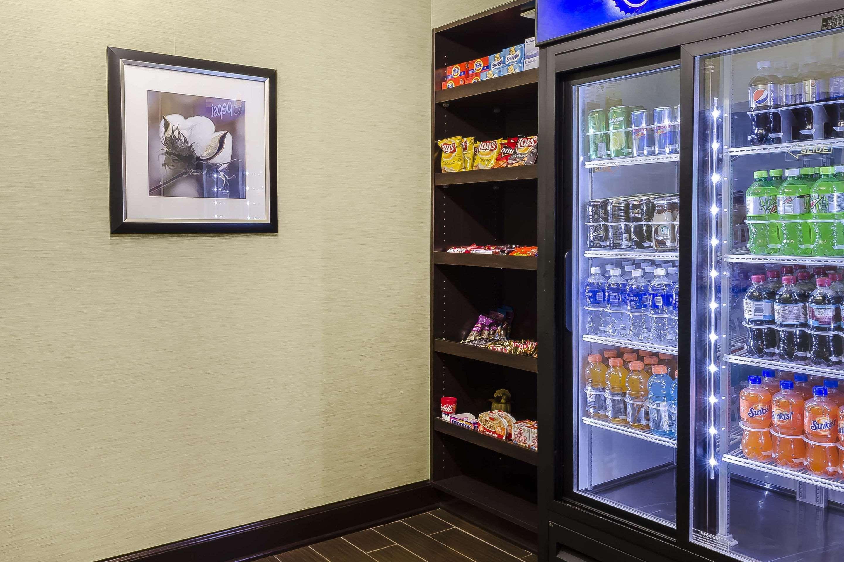 Comfort Inn & Suites Dothan East Bagian luar foto