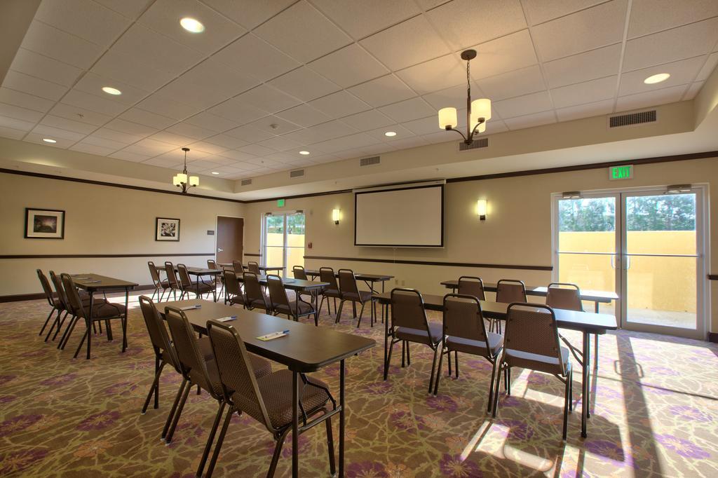 Comfort Inn & Suites Dothan East Bagian luar foto