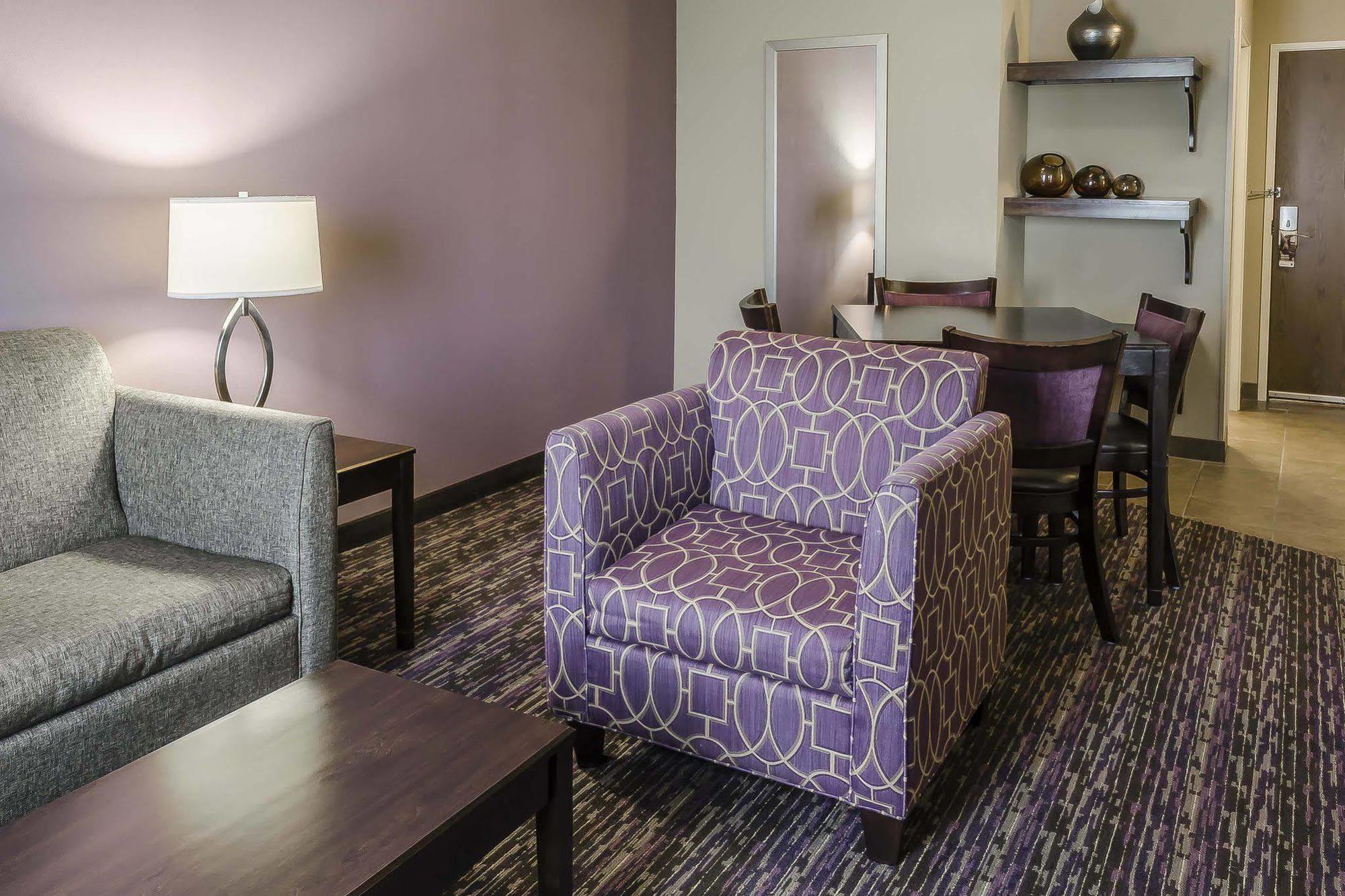Comfort Inn & Suites Dothan East Bagian luar foto